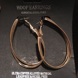 HOOP EARRINGS